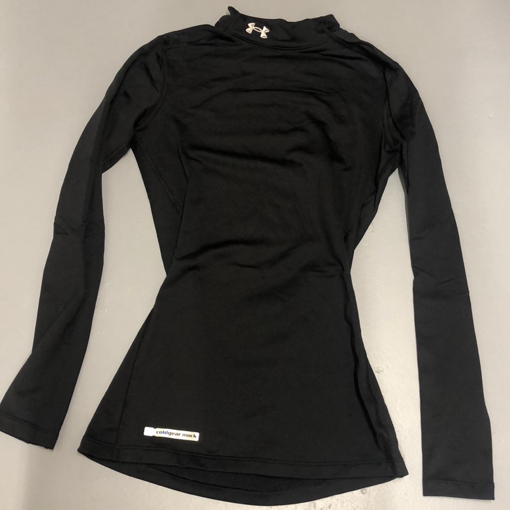 Under armour shirt